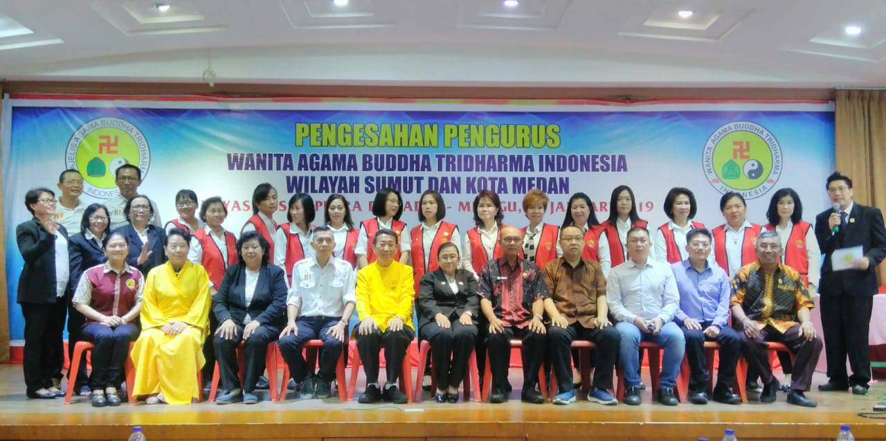 Ramani Chrismayanti Sahkan Kepengurusan Wagabutri Sumut dan Medan