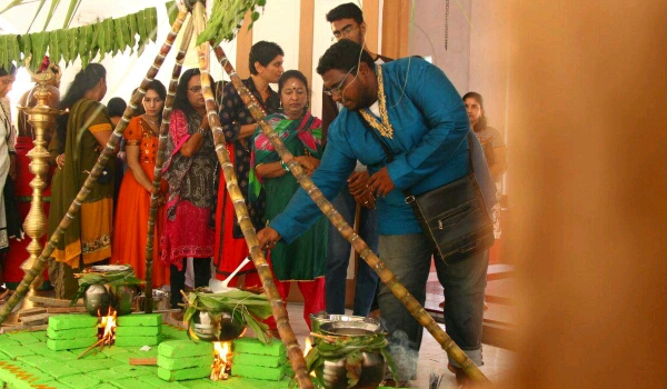 Ratusan Umat Hindu Rayakan Thai Pongal Di Kuil Sri Soepramaniem Nagarattar