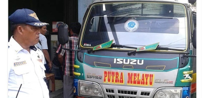 Jadi ‘Biang’ Macet, Pemko Medan Tertibkan Loket Bus di Jalan SM Raja