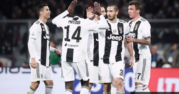 Raih Scudetto Lebih Cepat, Pelipur Lara Kegagalan Juventus