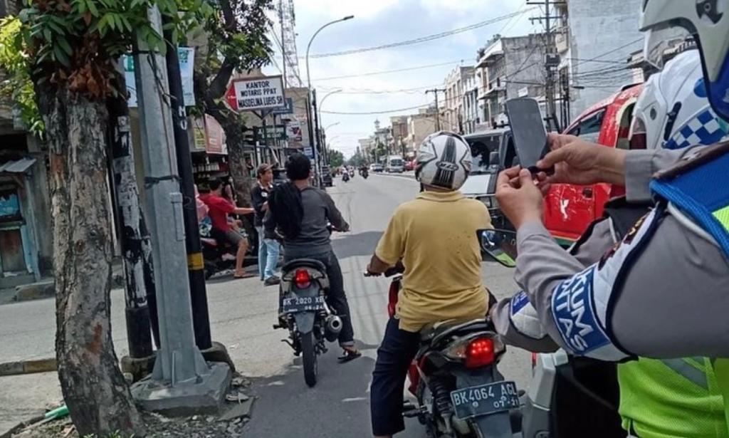 Hari Pertama ETLE Mobile Diberlakukan, 276 Pelanggar Tertangkap Kamera