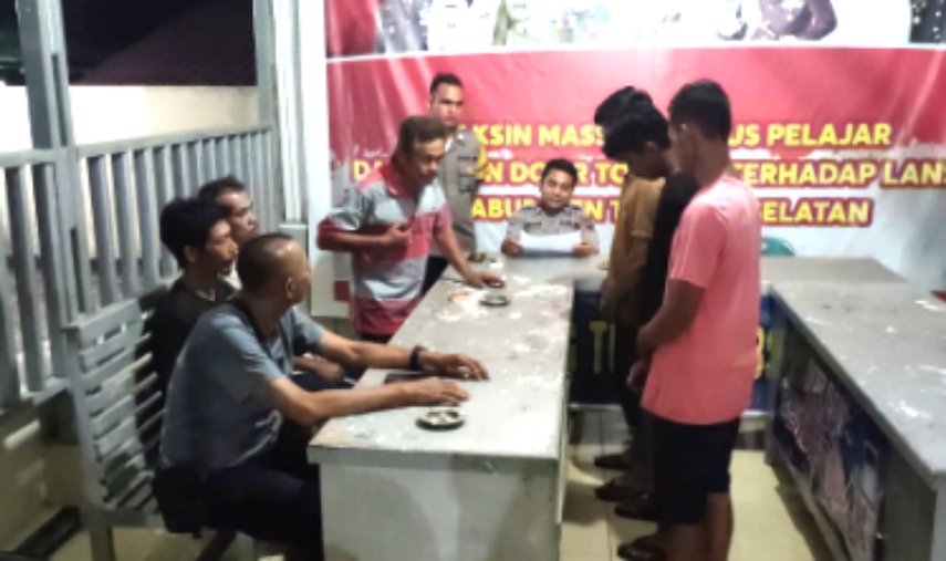Usai Curi Berondolan Sawit di PTPN, 3 Pria dan Becaknya Dibawa ke Polsek Batangtoru