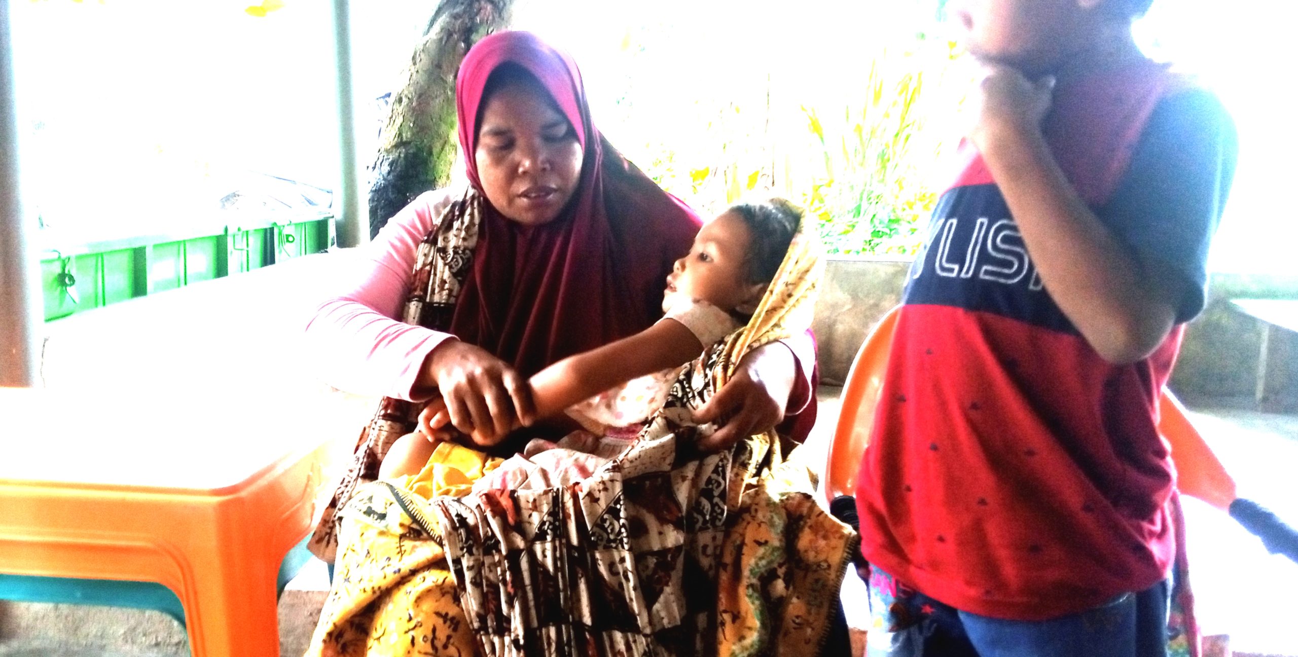 Aksi Nekat Jurnalis dan LSM Bawa Bocah yang Ketiaknya Bolong ke Rumah Sakit