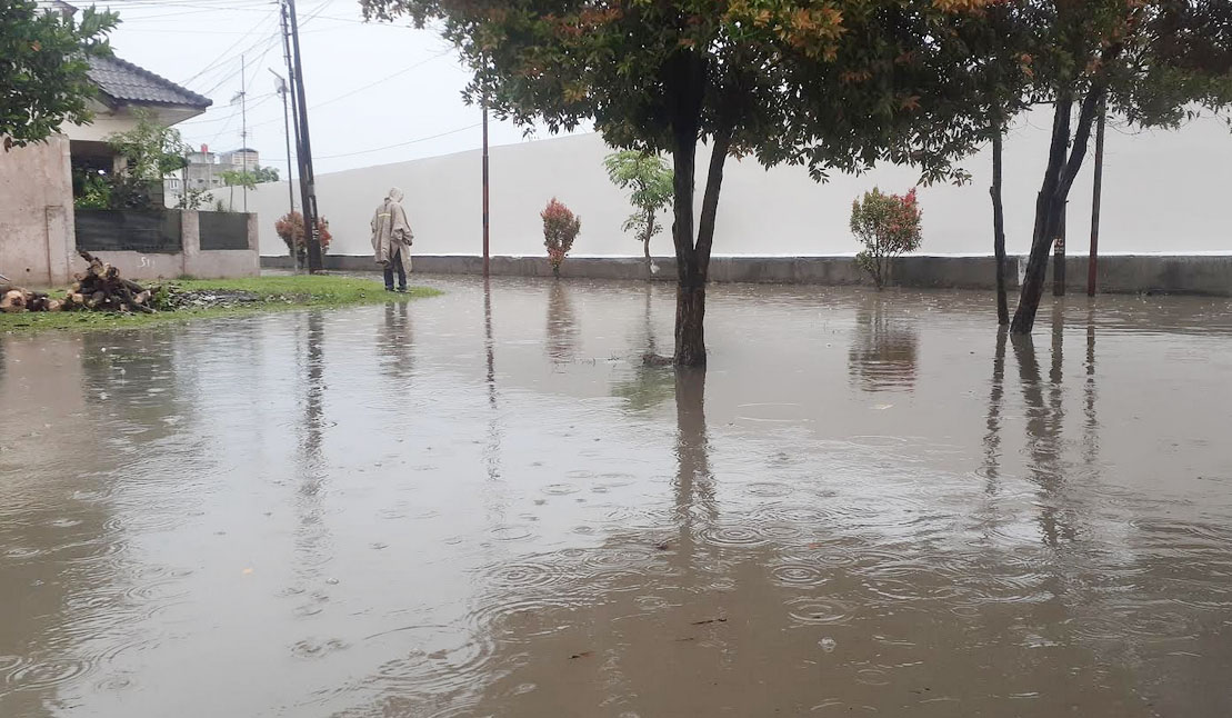 Hujan Satu Malam, Beberapa Daerah di Kota Medan Terendam Banjir