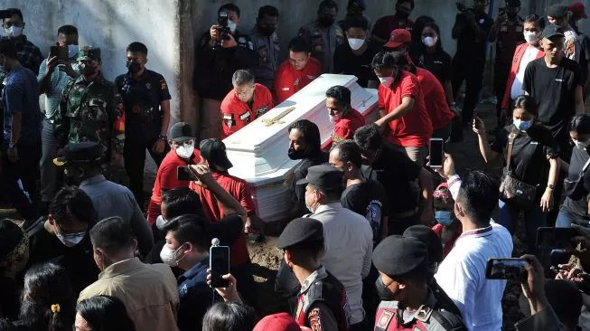 IPW: Citra Polri Turun karena Kasus Pembunuhan Brigadir J