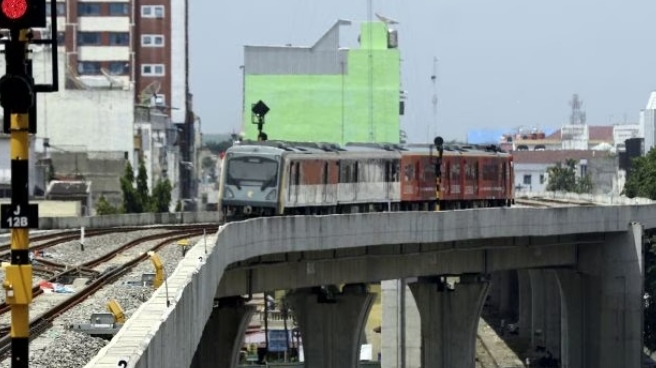 Tinjau Proyek Kereta Api Layang Medan-Binjai, Menhub: Angkutan Massal Dibutuhkan Atasi Macet Kota Medan