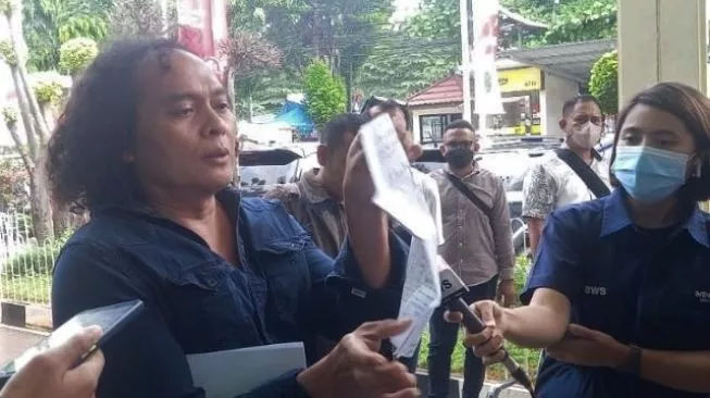 Putri Candrawathi Tak Ditahan Alasan Kemanusiaan, Deolipa: Nyolong Ayam Saja Ditahan