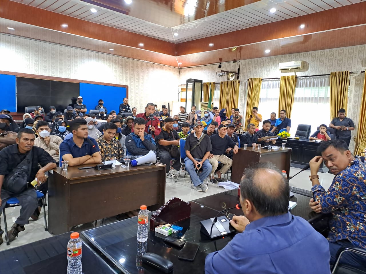 Puluhan Calon Kepling Geruduk Kantor DPRD Tebingtinggi Minta Segera Dilantik