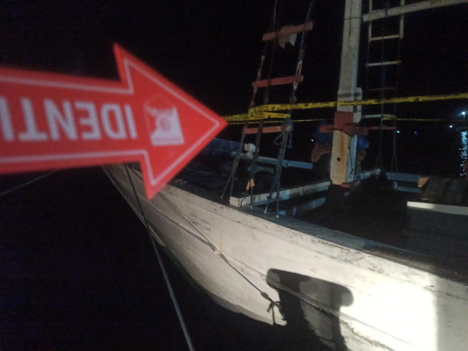 Polisi di Nagekeo Amankan Ribuan Liter BBM Bersubsidi dari Kapal