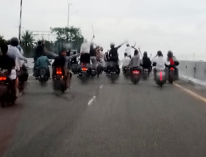 Gerombolan Pemuda di Deliserdang Konvoi Bawa Sajam di Seputaran Bandara Kualanamu