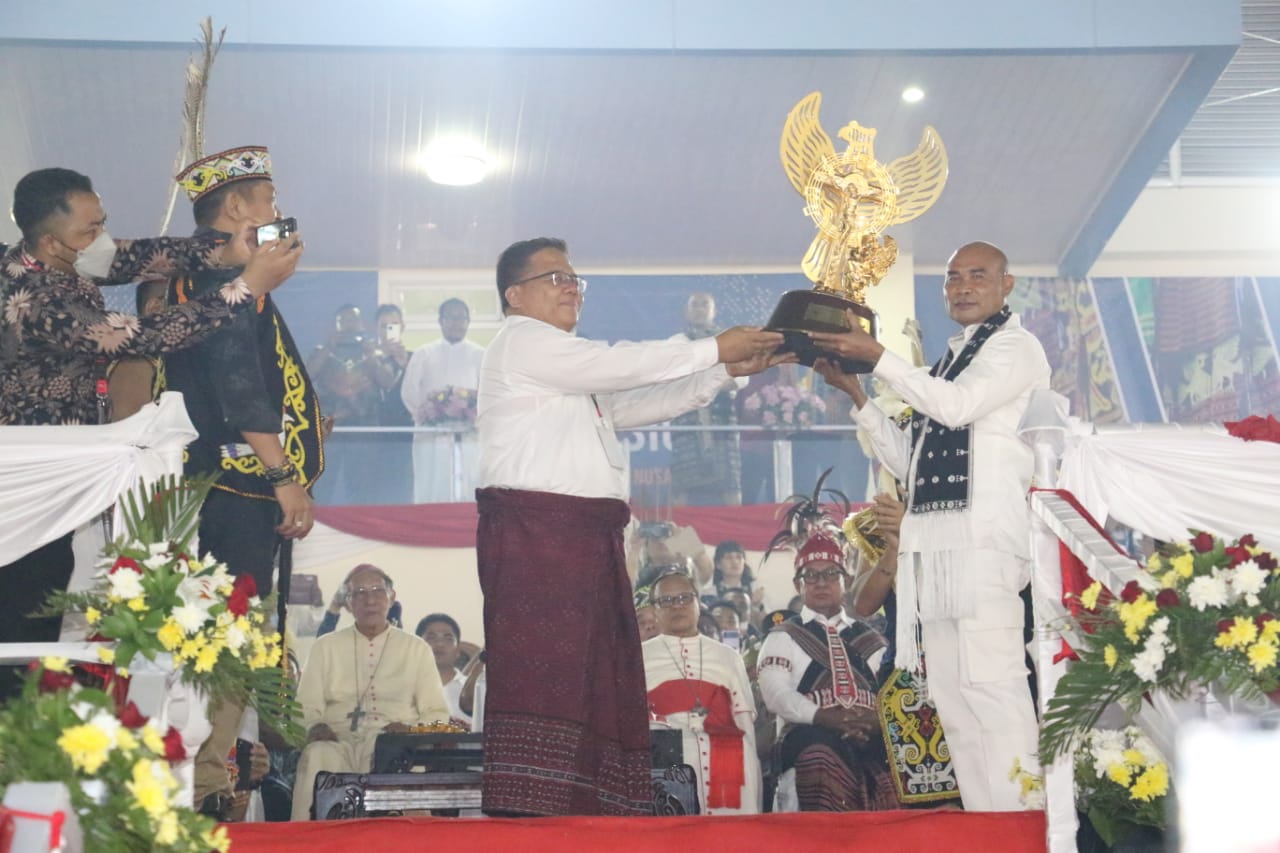 Wujud Toleransi di NTT, Tokoh Muslim Jadi Ketua Panitia Paduan Suara Katolik Nasional