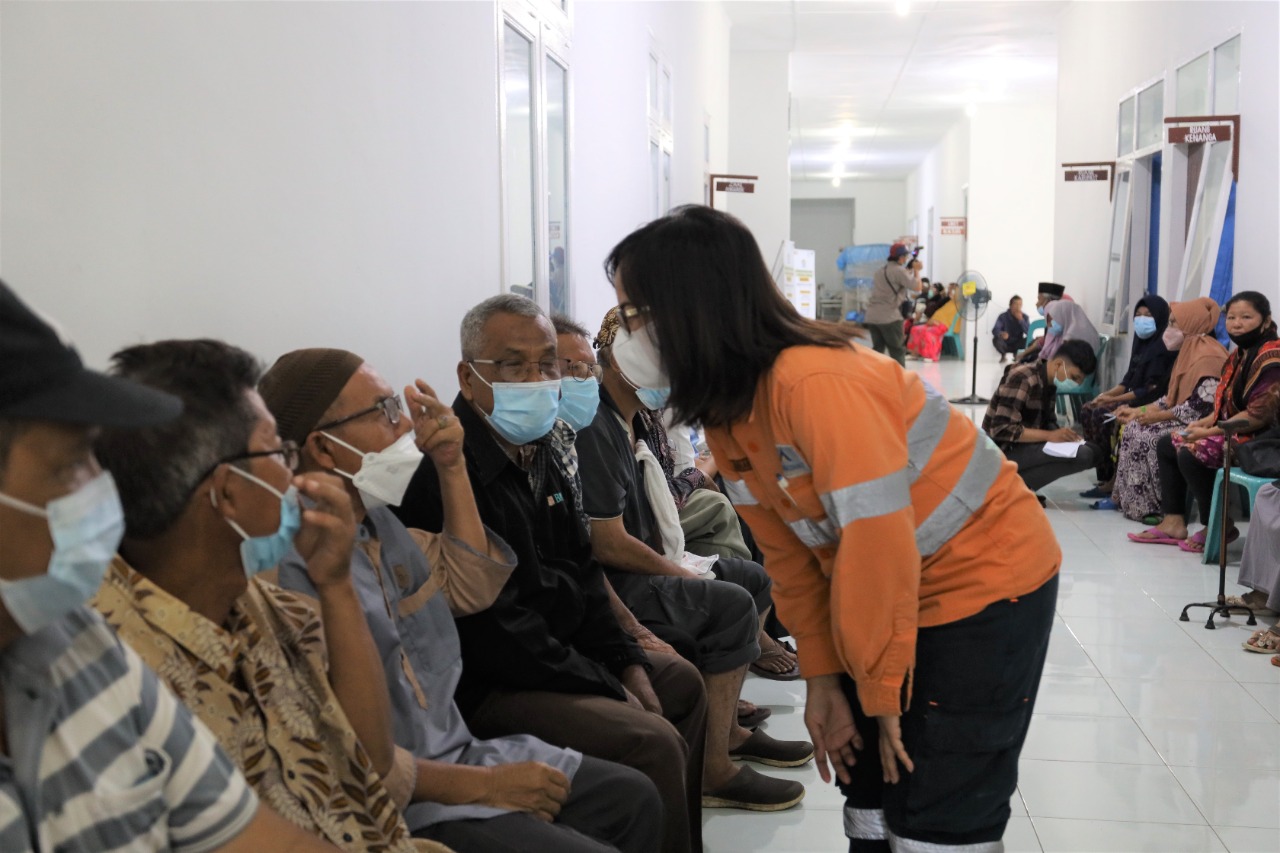 Pulihkan Mata Katarak, Agincourt Resources Gelar Operasi Gratis