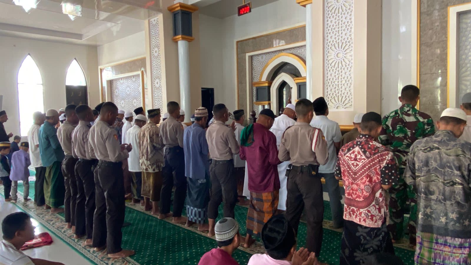 Doakan Korban Bencana Alam Cianjur-Jawa Barat, Kapolres TTU-NTT dan Jajaran Gelar Salat Gaib