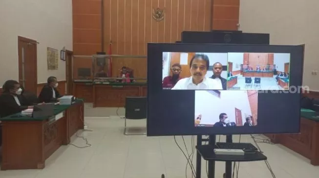 Dijerat UU ITE Yang Pernah Disusunnya, Roy Suryo Divonis 9 Bulan Penjara Kasus Meme Stupa