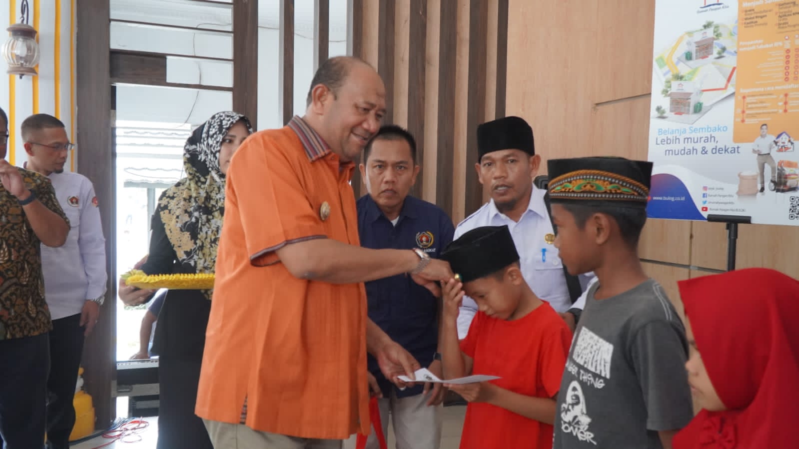 Plt Bupati Langkat Apresiasi Kegiatan Bakti Sosial Bantuan Pangan Pencegahan Stunting PWI Langkat