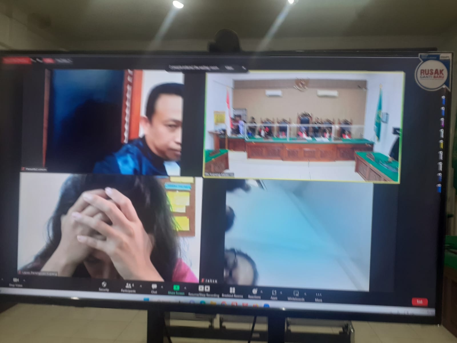 Hakim Putus 20 Tahun bagi Ira Ua