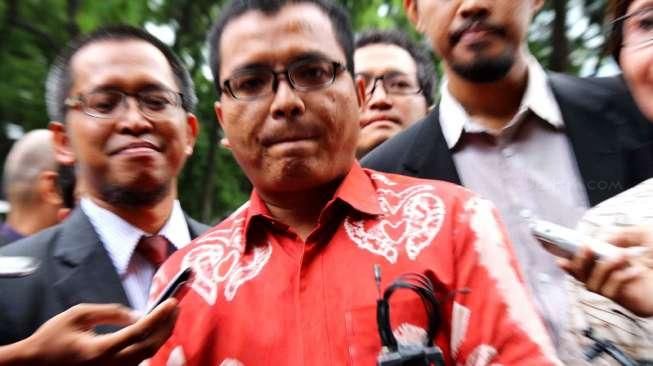 Denny Indrayana Sebut Presiden-DPR Berjamaah Langgar UUD, Perppu Ciptaker Sah Jadi UU Meski Cacat Dari lahir
