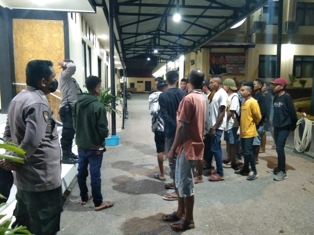 23 Orang PMI Non Prosedural Diamankan di Pelabuhan Tenau Kupang