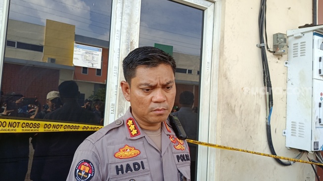 Polda Sumut Gerebek Pabrik Oli Palsu, Empat Orang Diamankan