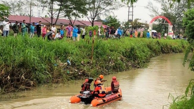 Tragis, Bocah Perempuan di Deliserdang Hanyut Saat Rayakan Ulang Tahun di Pinggir Sungai