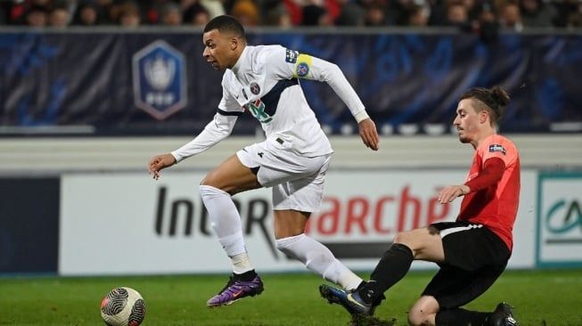 Mbappe Hattrick, PSG Menang 9-0 di Piala Prancis!