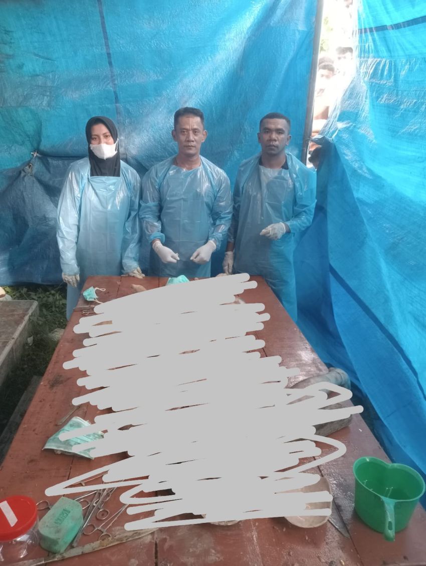 Dokter Kepolisian Ekshumasi Otopsi Jenazah Yesua WD Kolly