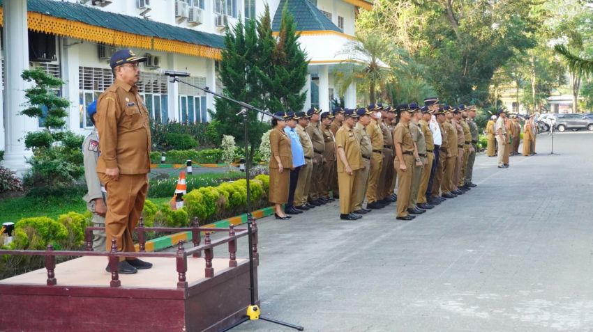 Asisten Administrasi Umum Musti Tekankan Inovasi Daerah pada Apel Gabungan Pemkab Langkat