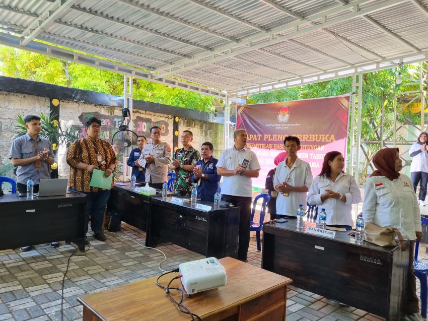 Pleno Rekapitulasi Hasil Pemilu di Kecamatan Kota Lama Ditunda