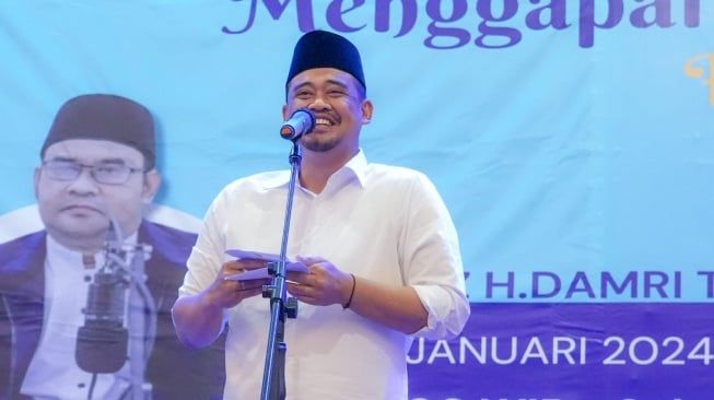 Bobby Bakal Mencoblos di TPS 34 Komplek Tasbih, TKD Sumut Optimis Prabowo Menang di Medan