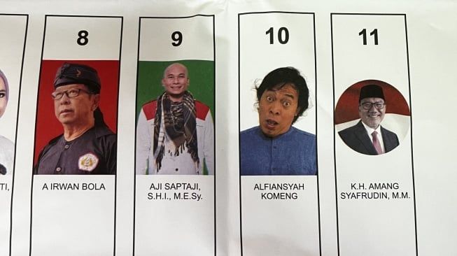 Honor Ngelawak Capai Rp40 Juta Per Episode, Berapa Gaji Komeng Jika Lolos Jadi Senator?