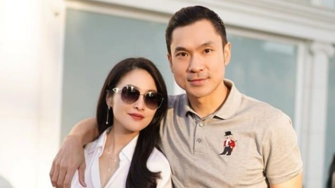 Harvey Moeis Suami Sandra Dewi Jadi Tersangka Kasus Korupsi