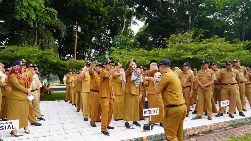 Apel Gabungan Senin, Pj.Bupati Langkat Prioritaskan K3 bagi Dunia Kerja