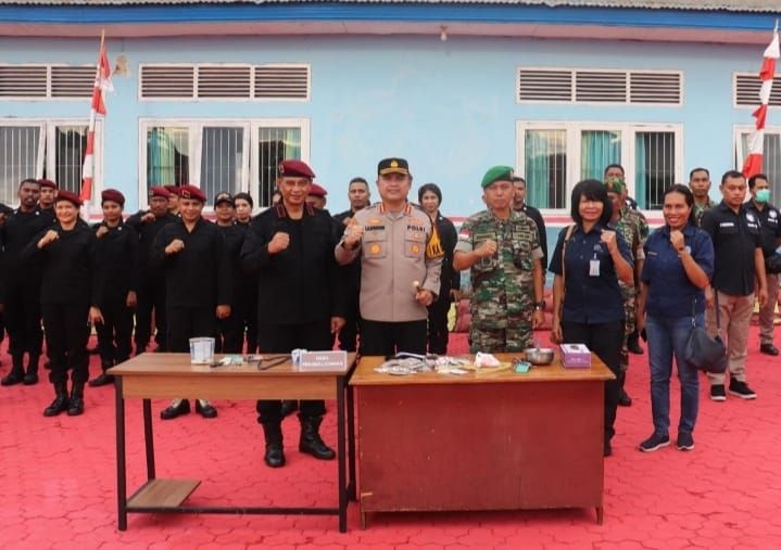 Gandeng Polri, TNI dan BNN, Lapas Kelas IIA Kupang Geledah Kamar Warga Binaan