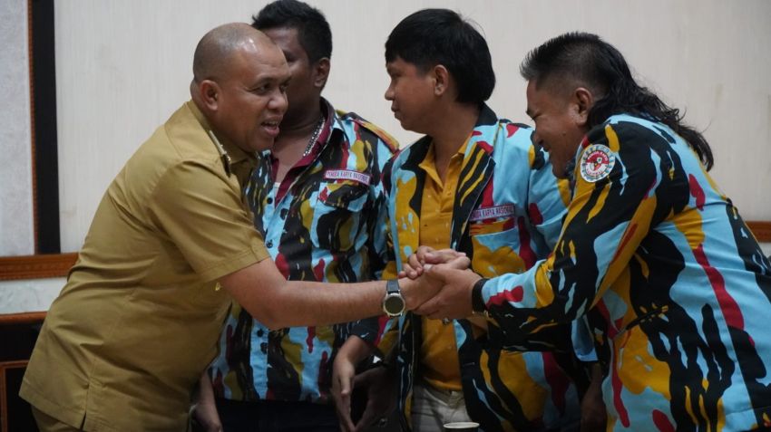 Pj. Bupati Langkat Sambut Hangat Audiensi PKN Kab. Langkat di Rumah Dinas Bupati