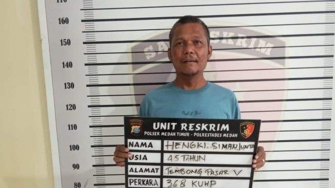 Palak-Ancam Pecahkan Steling Pedagang di Medan, Pria Diduga Preman Ditangkap