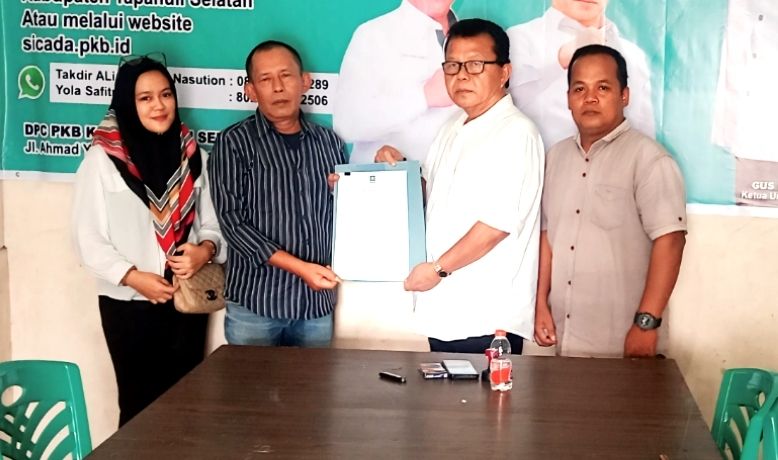 Ahmad Fauzan mendaftar Ke DPC PKB Tapsel Sebagai Balon Cabup/Wakil