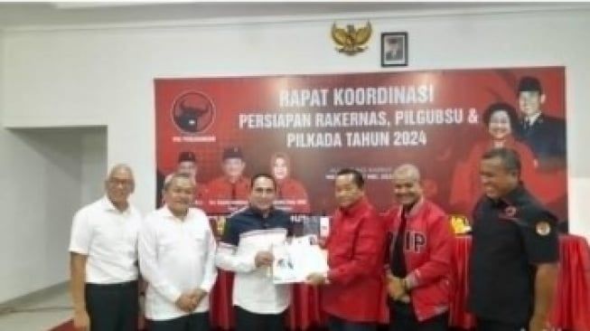 Sudah Tak Ada Foto Presiden Jokowi di Kantor PDIP Sumut, Ini Klarifikasi Aswan Jaya