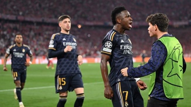 Hasil Liga Champions: Dua Gol Vinicius Junior Selamatkan Real Madrid di Allianz Arena