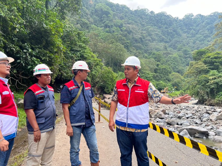 Pasca Banjir Lahar Dingin, Pertamina Patra Niaga Regional Sumbagut Tinjau Jalur Distribusi Energi di Sumbar