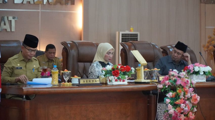 Sekda Amril wakili Pj Bupati Langkat Bacakan Pertanggungjawaban Bupati di DPRD.