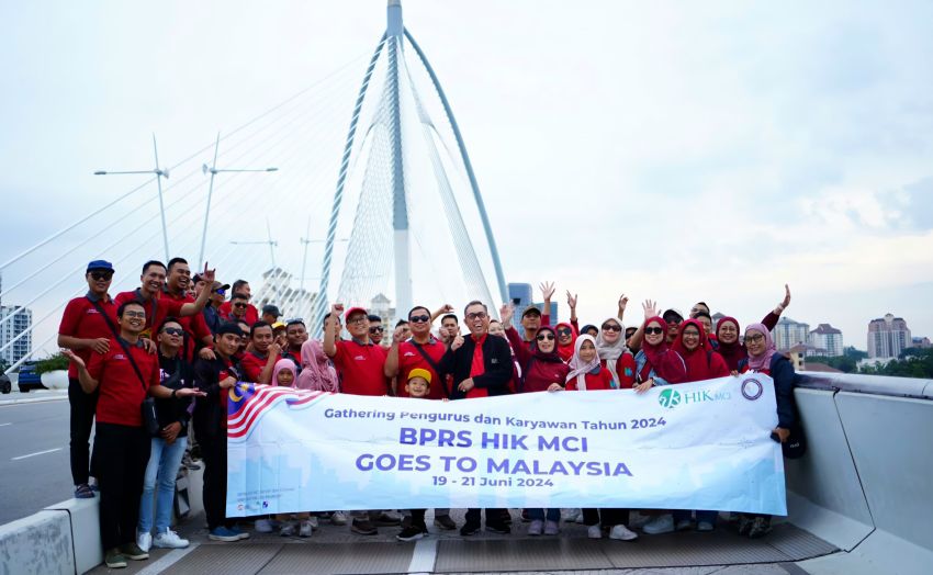 PRS HIK MCI Yogyakarta Muhibah dan Penyegaran ke Malaysia