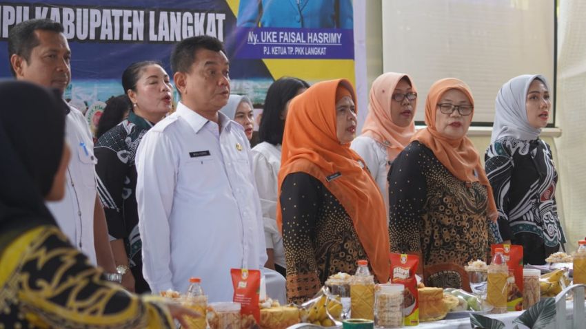 Desa Stabat lama Terima Kunjungan Tim Monitoring provinsi Sumatera Utara dalam Lomba Desa UP2K-PKK