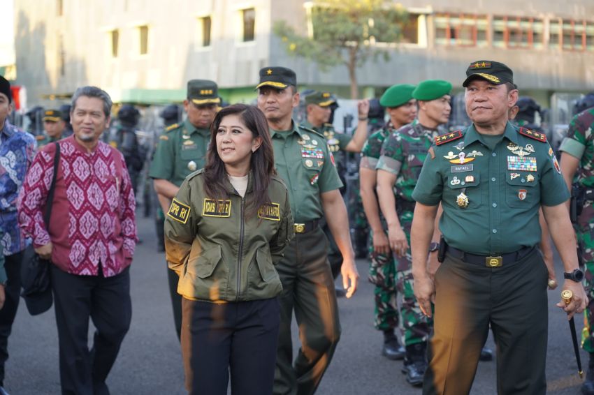 Pangdam Mayjen TNI Rafael Sambut Kunjungan Kerja Ketua Komisi I DPR RI