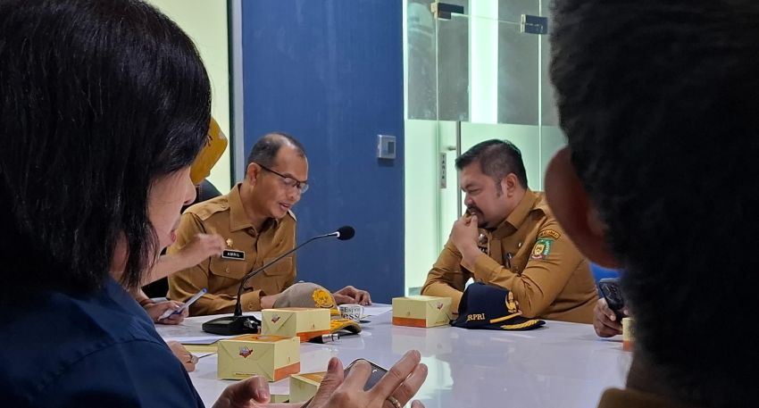 Pj. Bupati Langkat diwakili Sekda Amril, Ikuti Rapat  Pengendalian Inflasi dan Penanggulangan TBC dan Polio