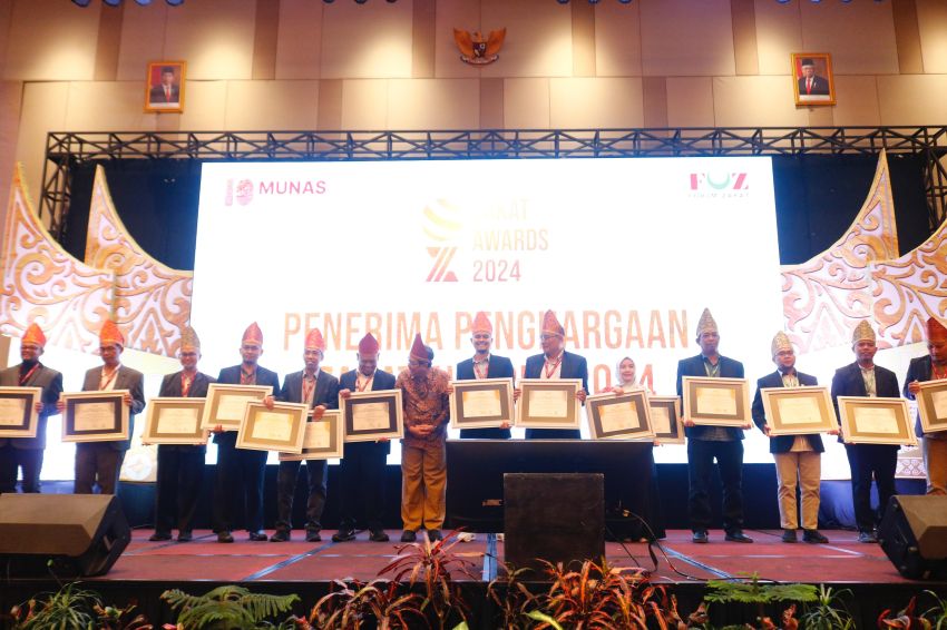 Program Qur’an Call dan Tuli Mengaji Raih Penghargaan dalam Ajang Zakat Awards 2024