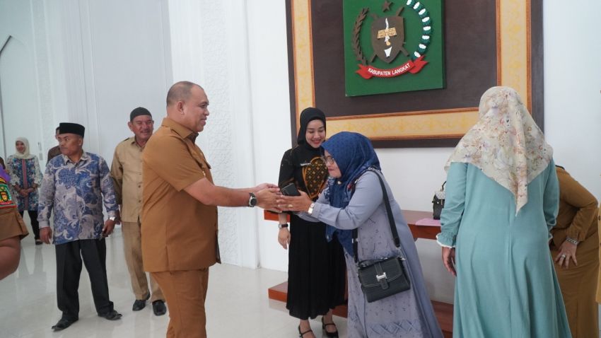 Pj Bupati Langkat Terima Audiensi Dari Kecamatan Tanjung Pura, Desa Teluk Bakung