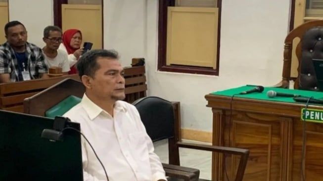 Korupsi Pengadaan APD Covid-19, Mantan Kadis Kesehatan Sumut Divonis 10 Tahun Penjara