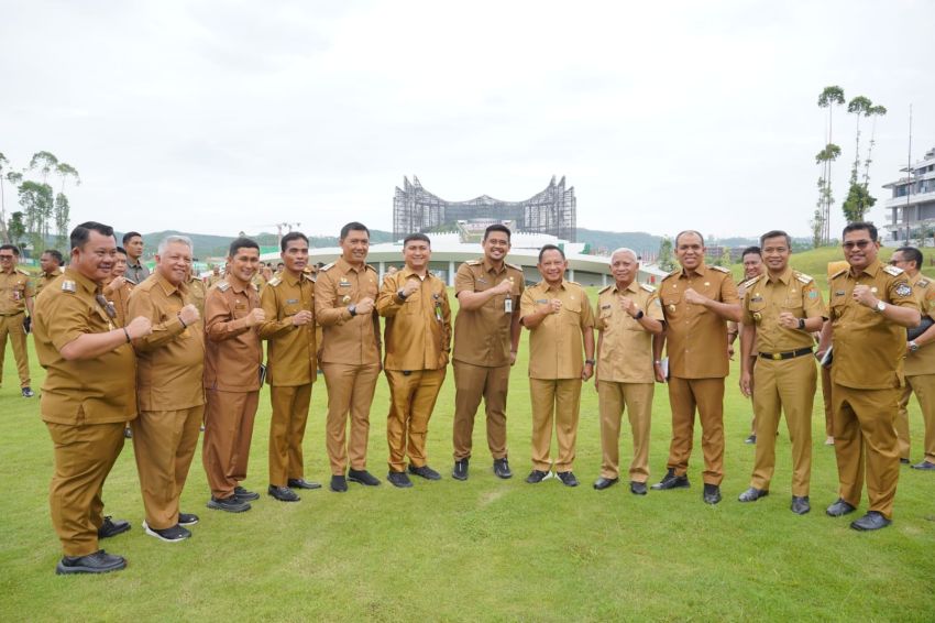 Pj Bupati Langkat Faisal Hasrimy Hadiri Rapat dengan Presiden RI di IKN, Komitmen Sinergikan Kebijakan Pusat dan Daerah
