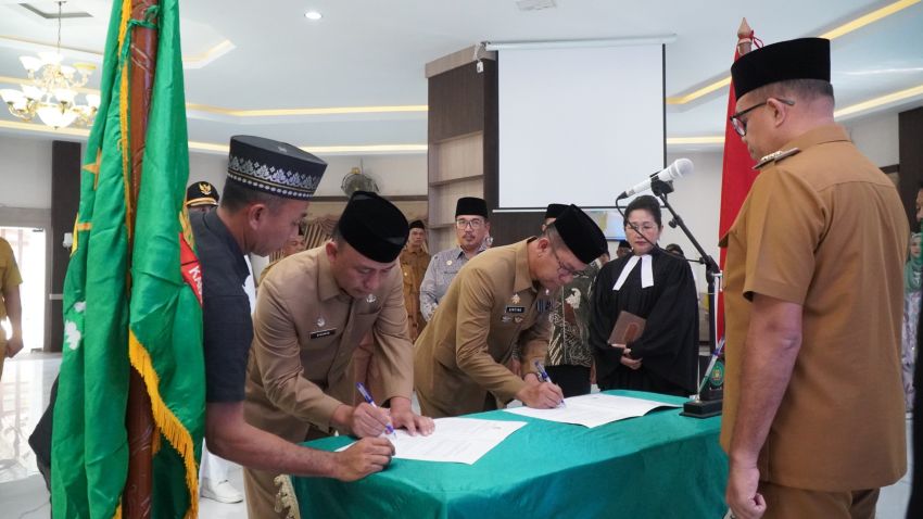 Pj. Bupati Langkat Faisal Hasrimy Lantik Pejabat Administrator dan Pengawas: Tekankan Loyalitas dan Integritas