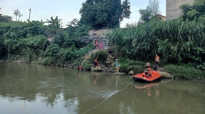 Bocah 11 Tahun di Medan Tewas, Hanyut saat Mandi di Sungai